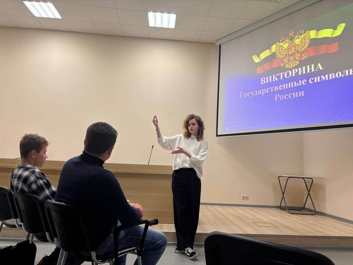День государственного флага РФ в Казани: викторина, анимированные правители и неожиданные факты истории